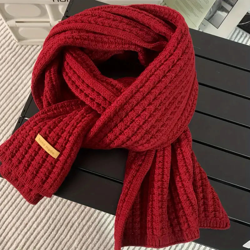 Bea Knitted Scarf in Vintage Style – Warmth with a Touch of Elegance