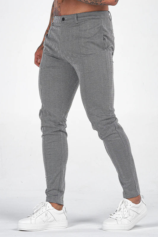 Gray Trousers – Timeless Style and Everyday Versatility